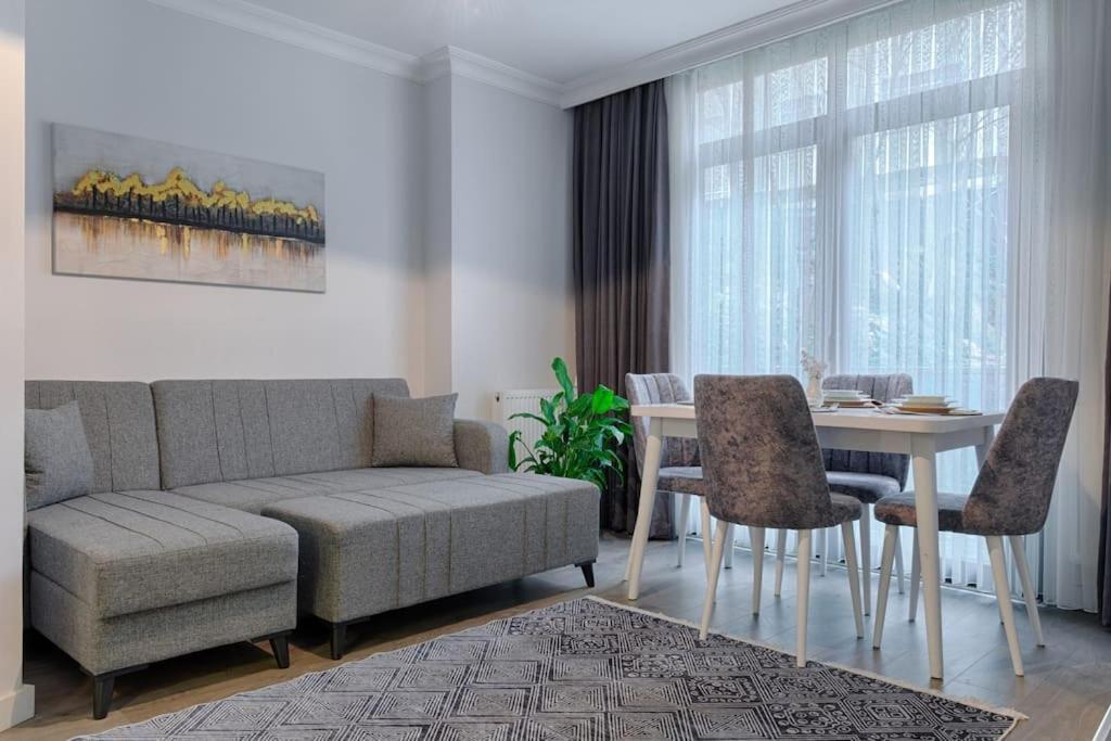 Azad Homes Bomonti อิสตันบูล ภายนอก รูปภาพ